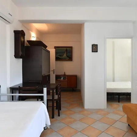 Bright Pounta House With Sea View Ferienhaus *